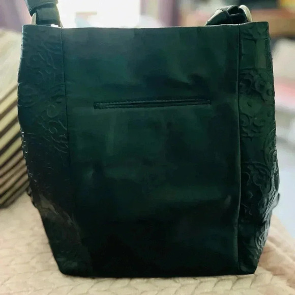 The Sak Runyon Black Leather
Shoulder Bag - Picture 3 of 12